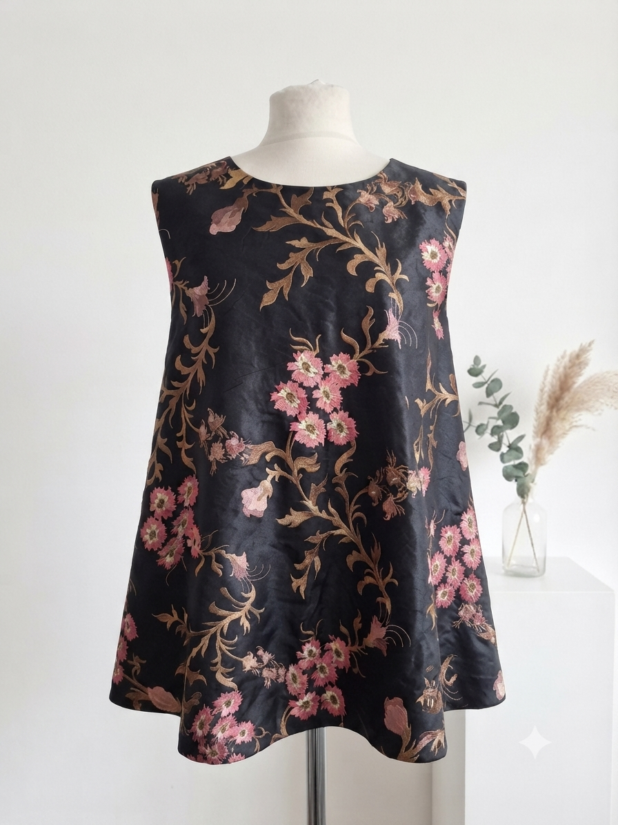 Blusa di seta ricamata P/E 133